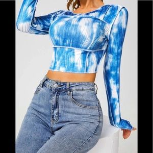 💋Baby blue & White Tie Dye Long Sleeve Crop Top